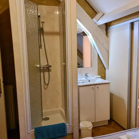 Holiday home Great House- Swimmingpool And Jacuzzi -10km From Sarlat La Caneda
